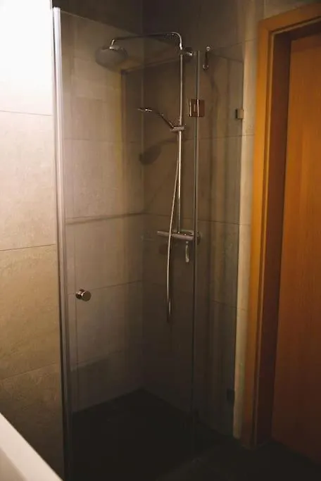 Lovely Modern 1 Bedroom Apartment Luxembourg